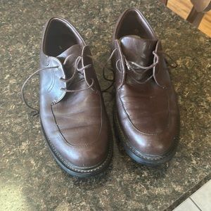 Men’s redwing leather shoes size 11 D good condition
